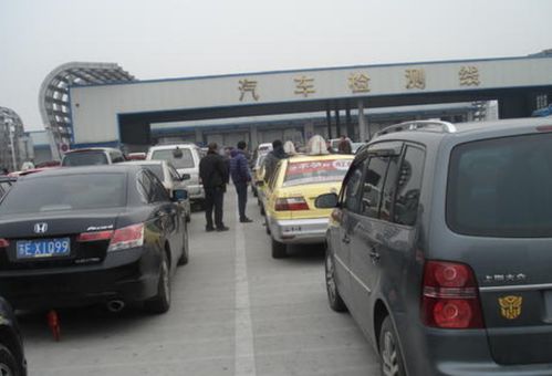 汽车踩到多少转伤车