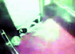 女子跳出故障电梯不慎坠井身亡